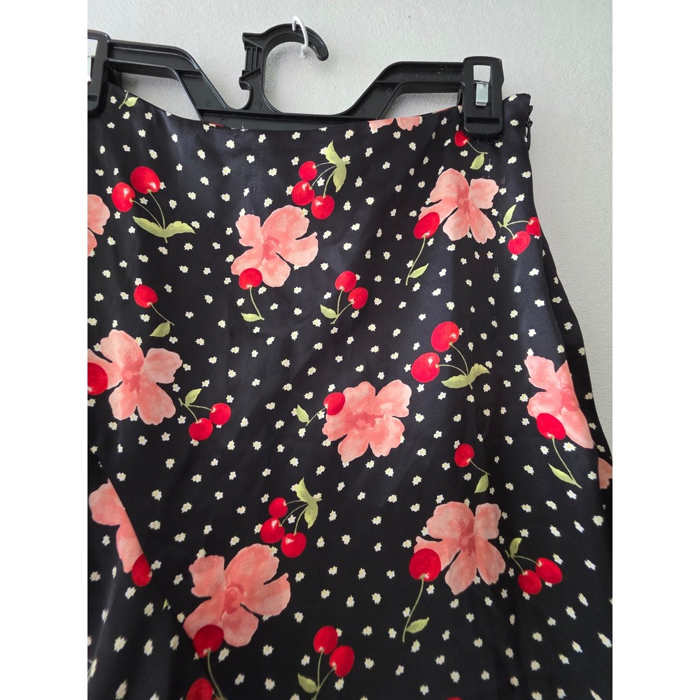 Forever 21 Women Black Cherry Floral Polka Dot Asymmetrical Ruffle Skirt Size M - Picture 5 of 8